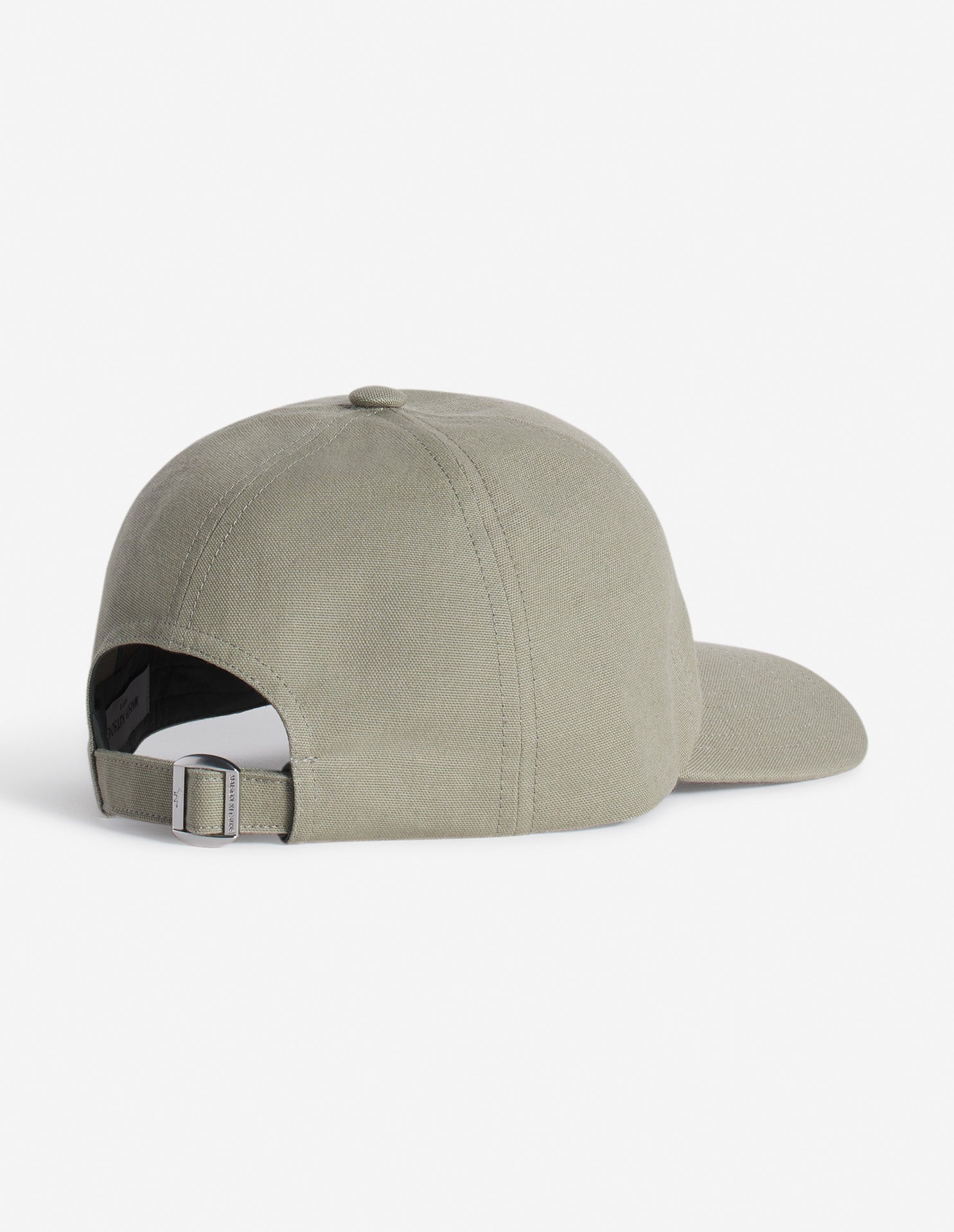 Cap with embroidered badge - Pebble