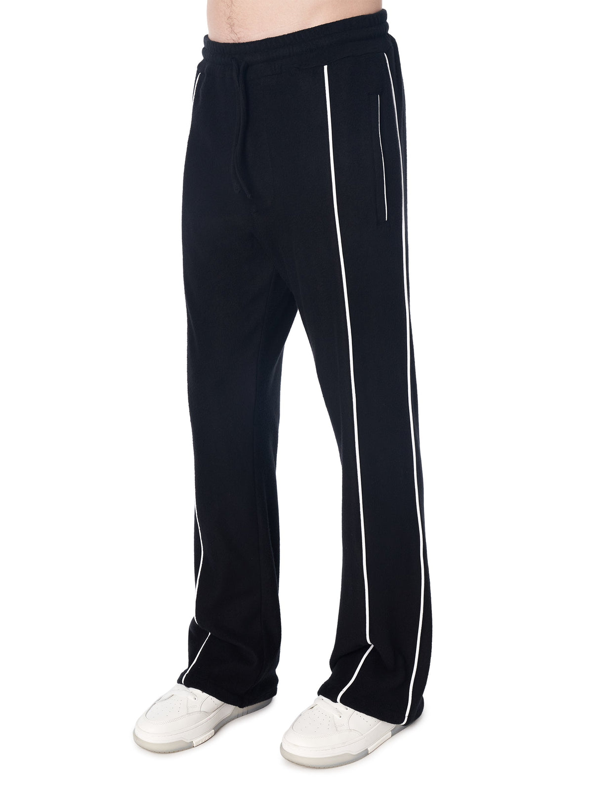 JOHNNY TRACK FLARE