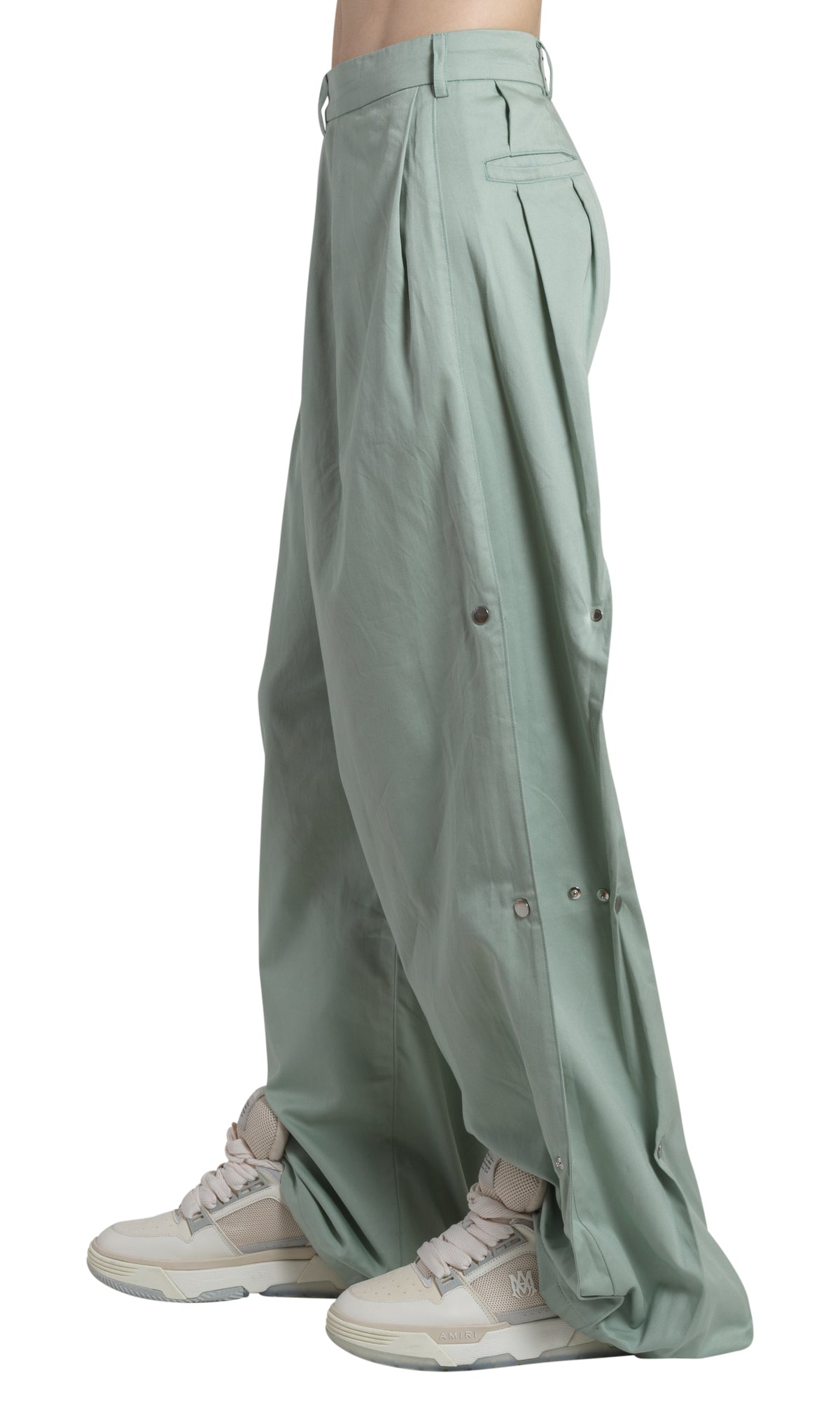 SIDE PLEAT SNAP PANT