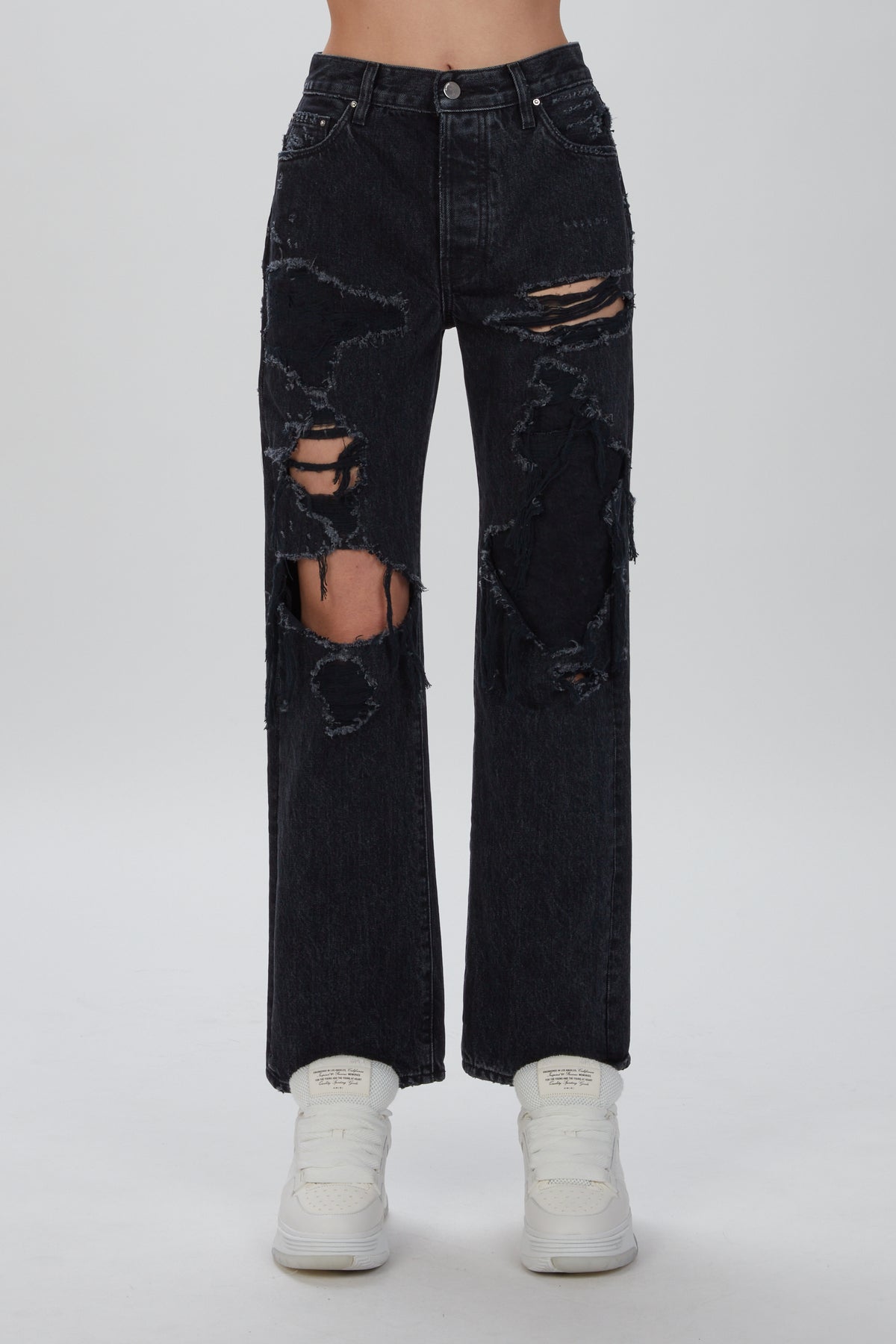 DISTRESSED STRAIGHT