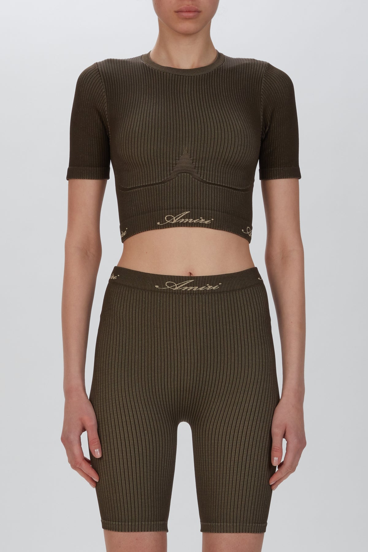 RIBBED SEAMLESS S/S TOP
