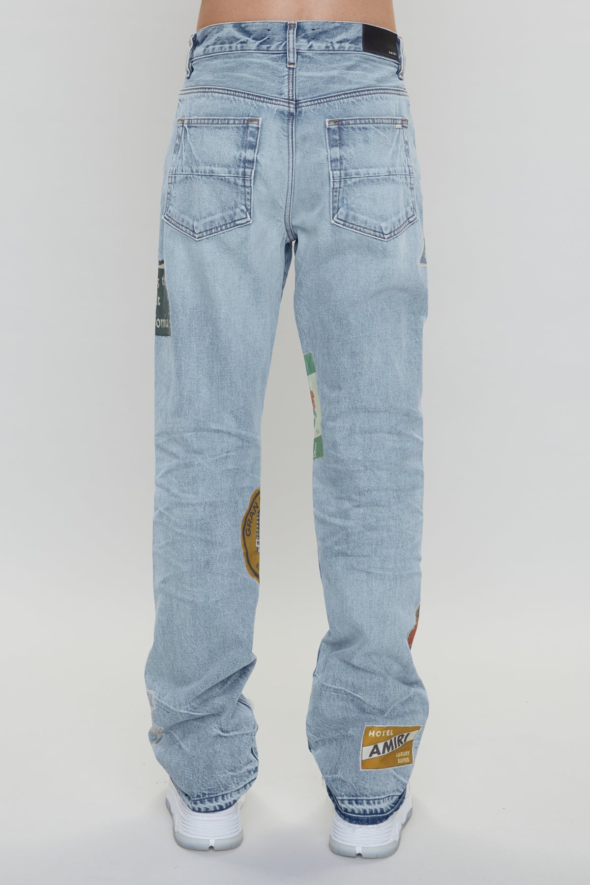 TRAVEL PATCH STRAIGHT JEAN