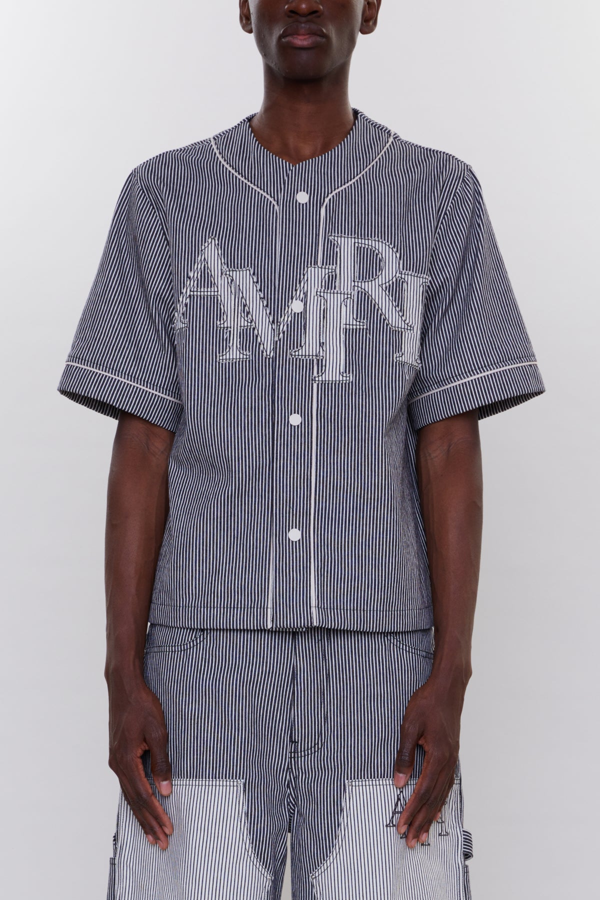 STRIPED DENIM LOGO APPLIQUE BASEBALL SHIRT