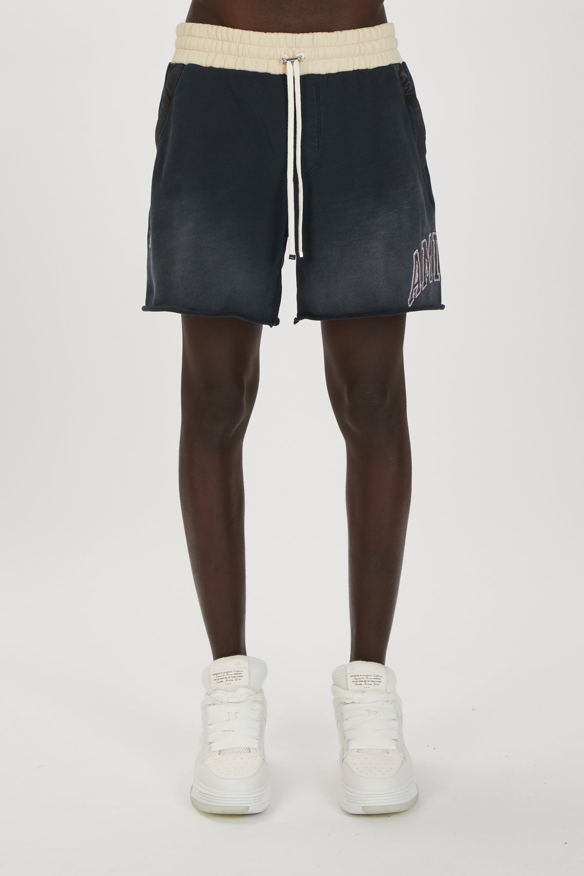 AMIRI VINTAGE COLLEGIATE SHORT