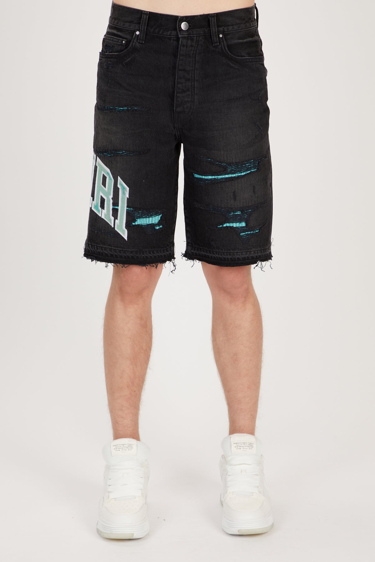 VARSITY LOGO REPAIR SHORT