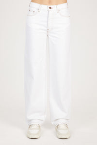 WIDE STRAIGHT JEAN