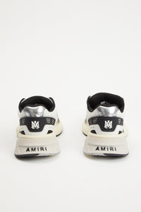 MA RUNNER