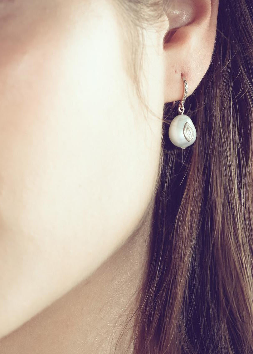 Mono boucle d'oreille Charlie N°1 en or jaune sertie de diamant - Perle & Diamant