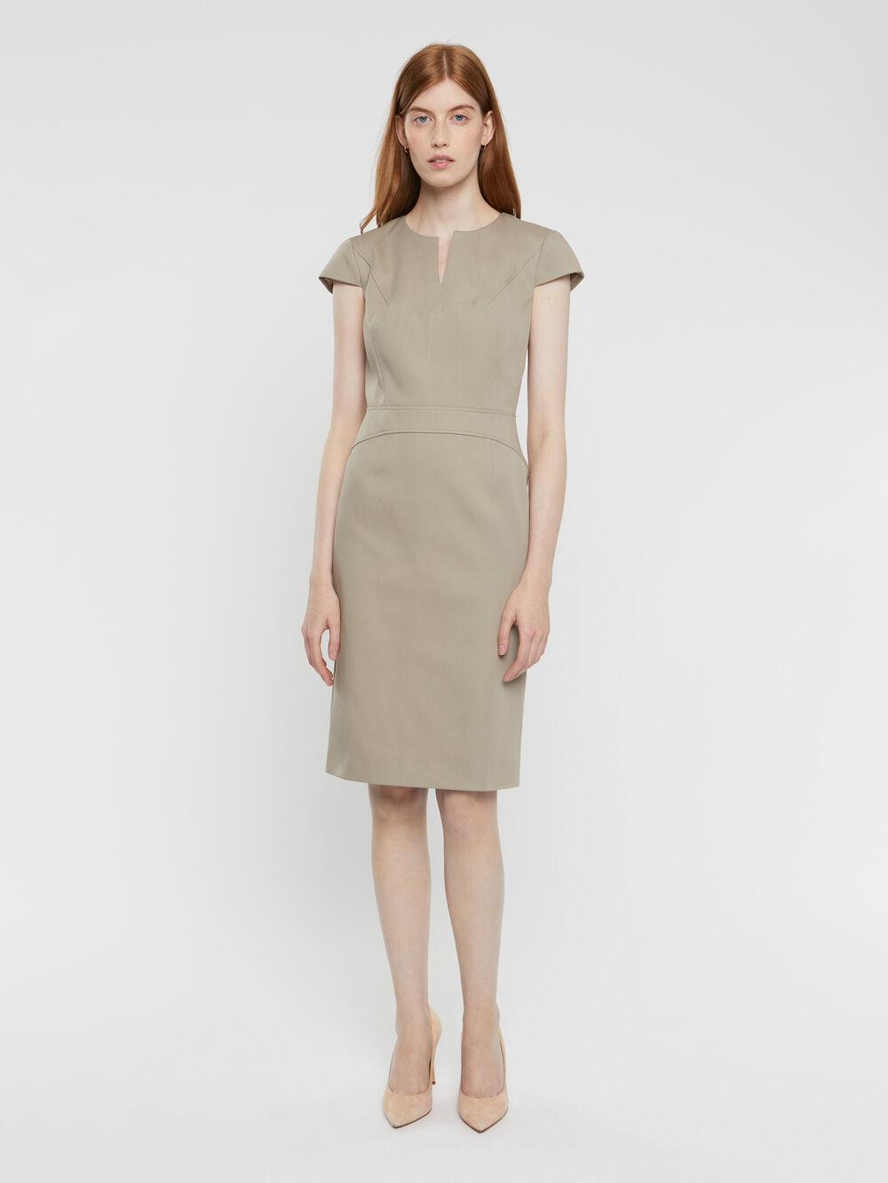 TAUPE ROBE