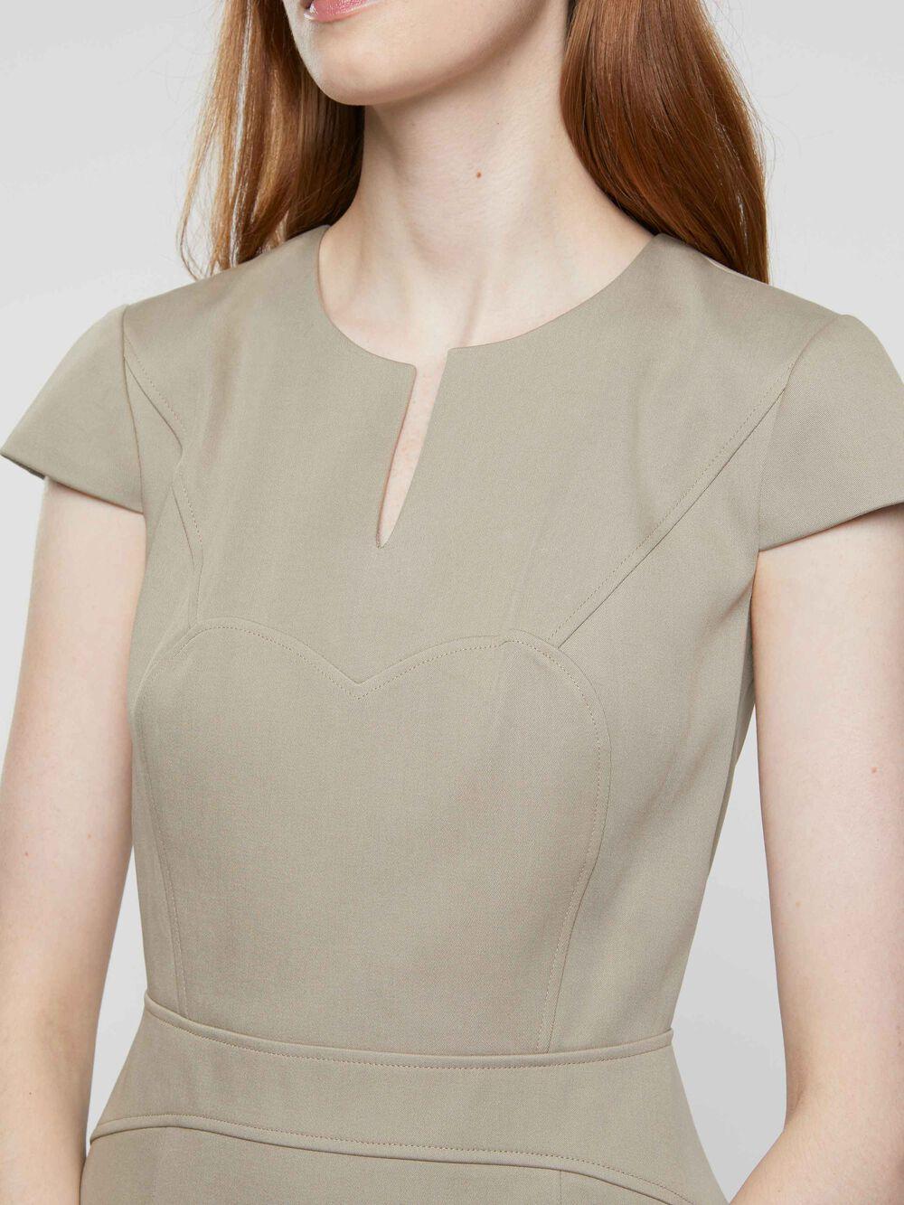 TAUPE ROBE