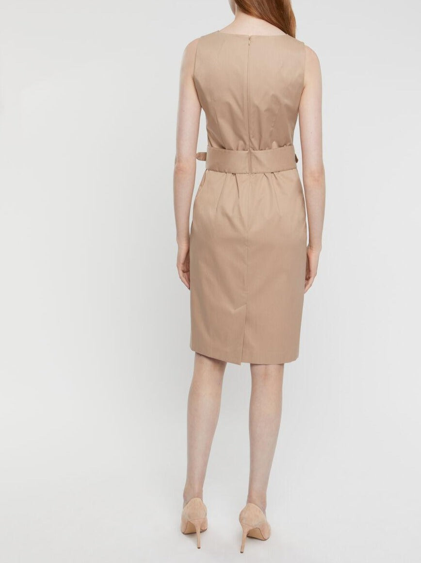 BEIGE ROBE