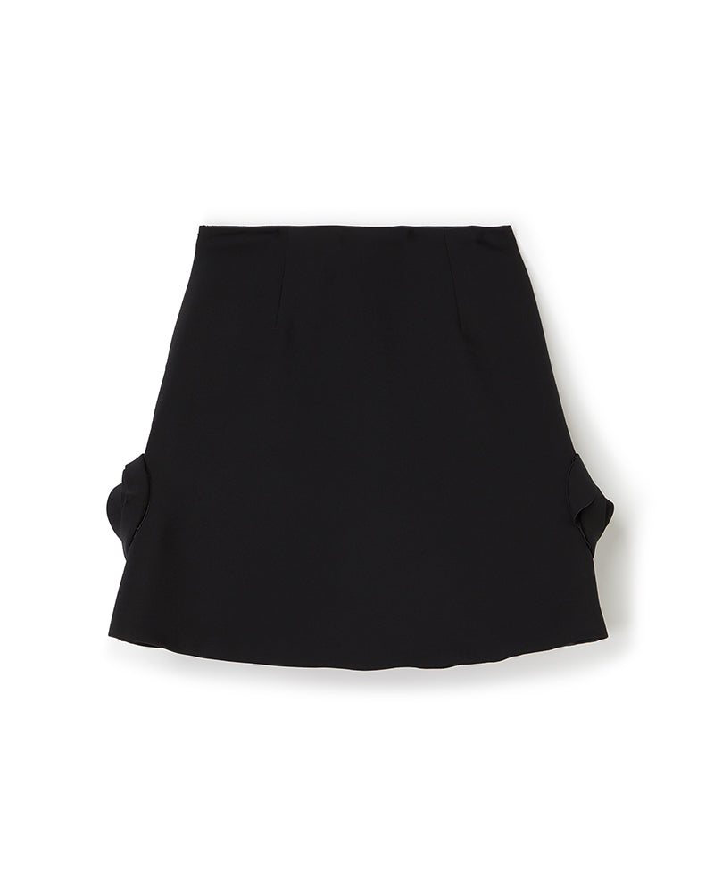 Black / ROSE APPLIQUE MINI SKIRT