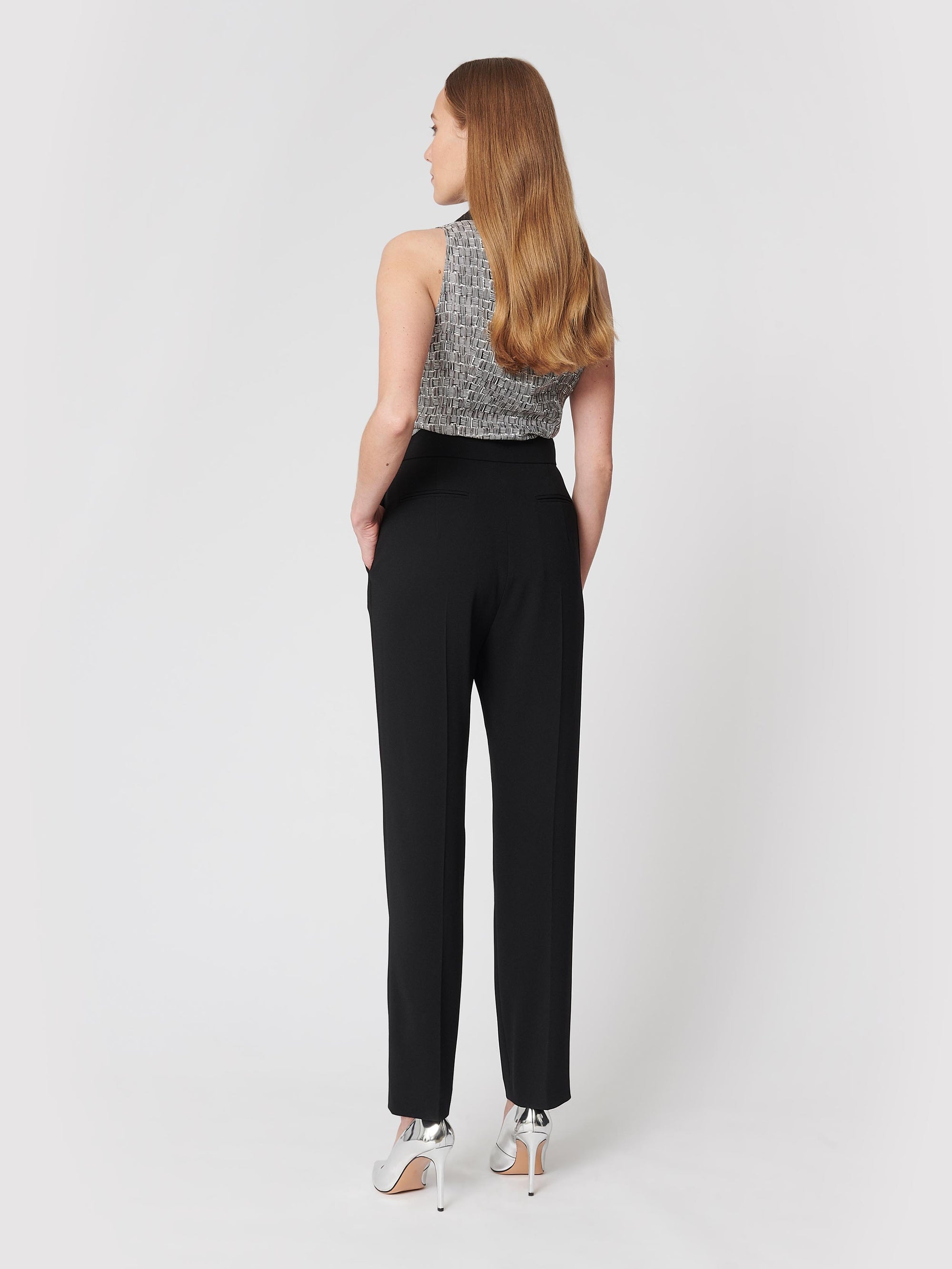 NOIR PANTALON