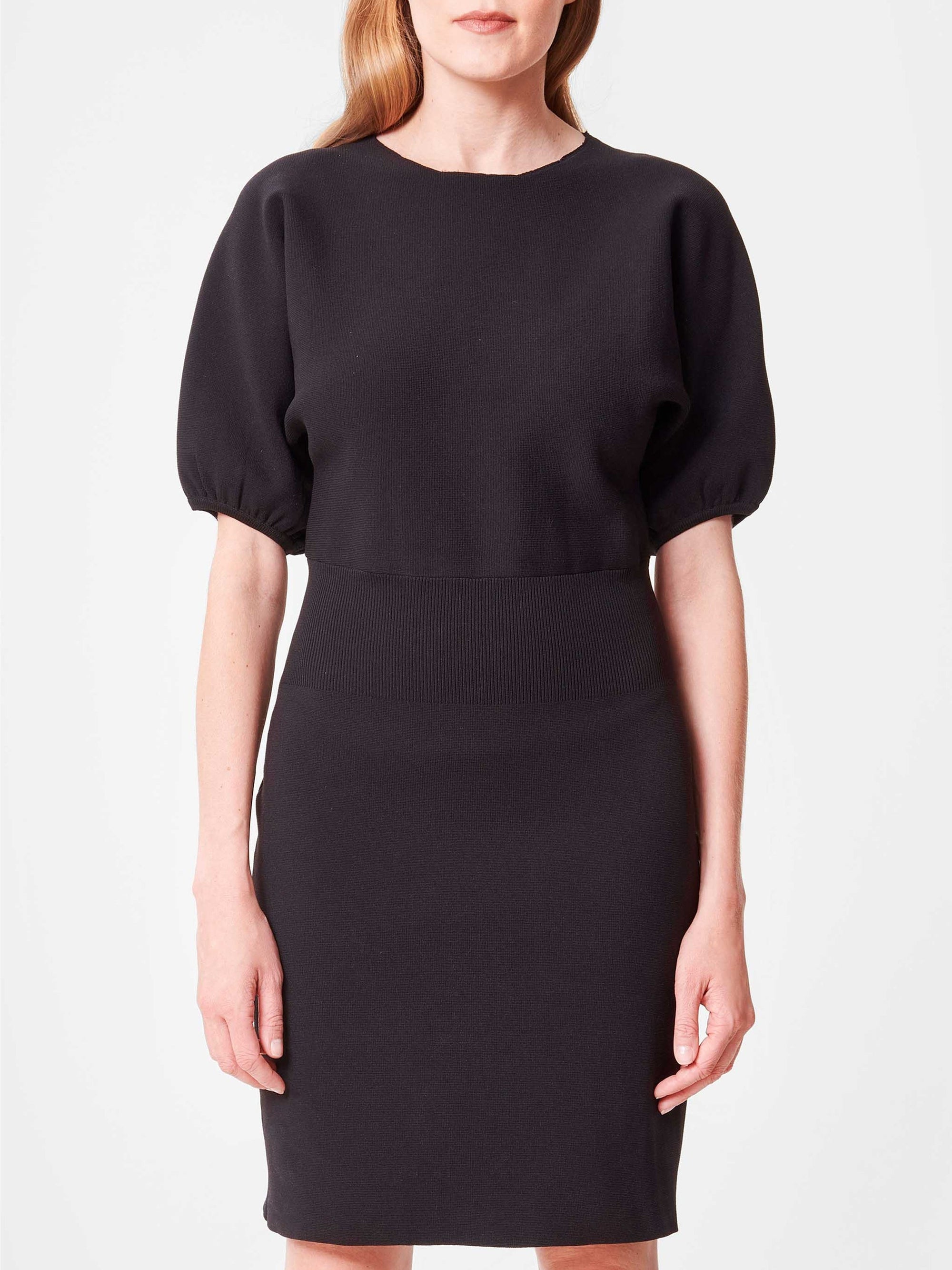 NOIR ROBE