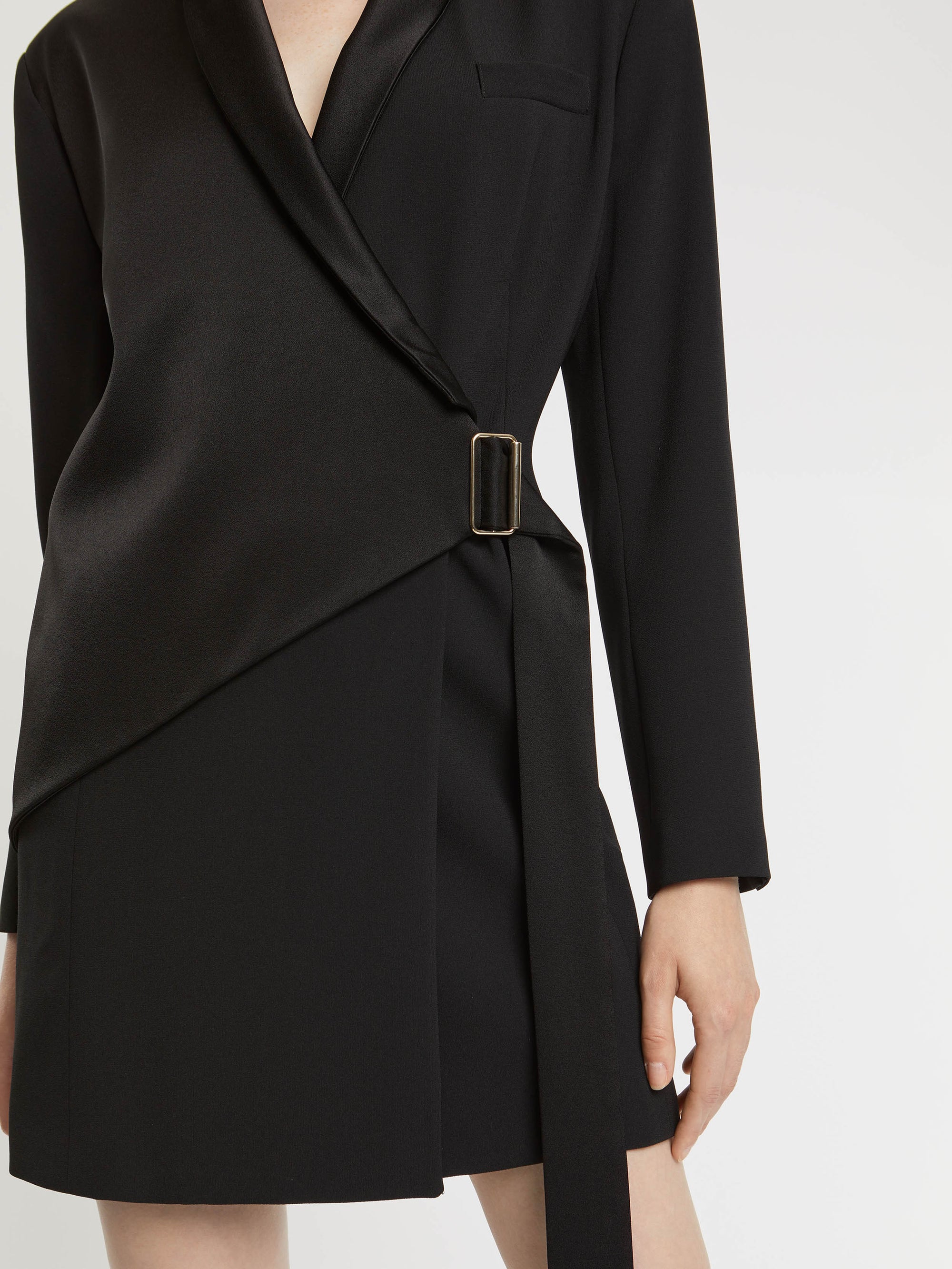 Short dress in satin crepe fabric - Black
