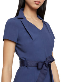 Short-sleeved straight dress in wool - Petrol blue