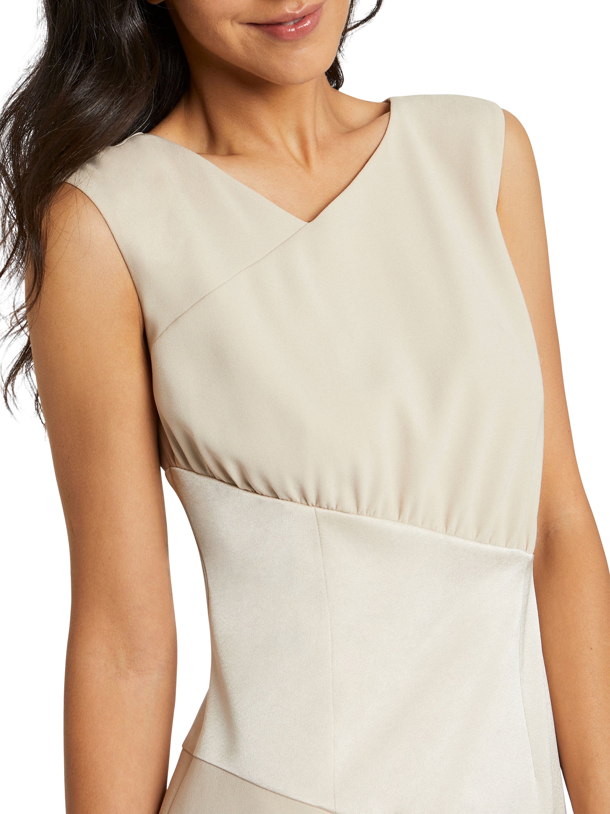 Ceremonial long dress - Beige