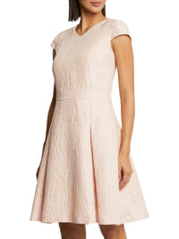 Robe à manches courtes - Beige rose
