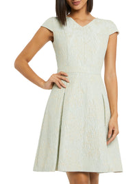 Robe à manches courtes - Vert pale