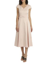 Robe à manches courtes - Beige rose
