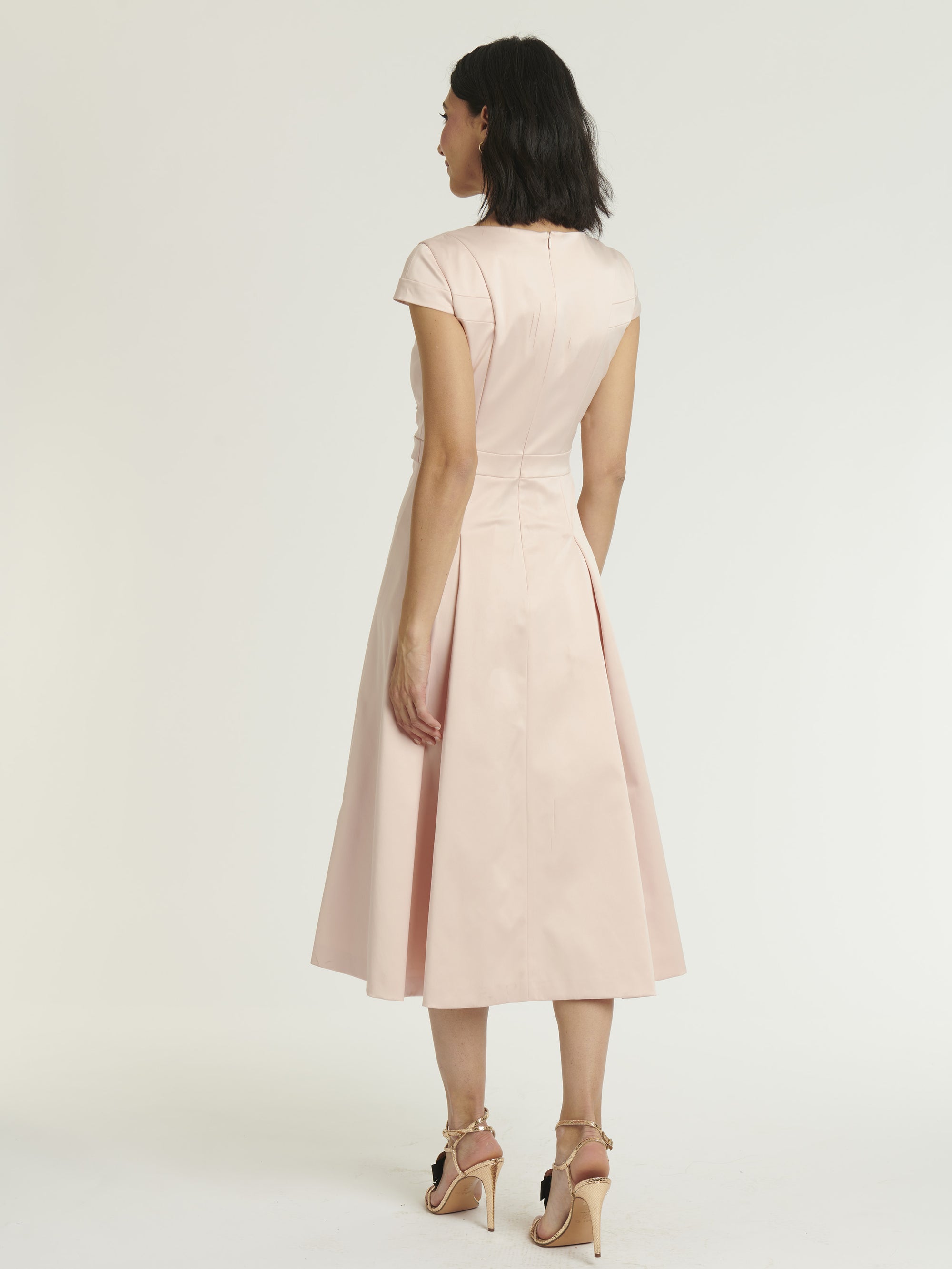 Robe à manches courtes - Beige rose