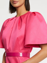 ROSE SHOCKING ROBE