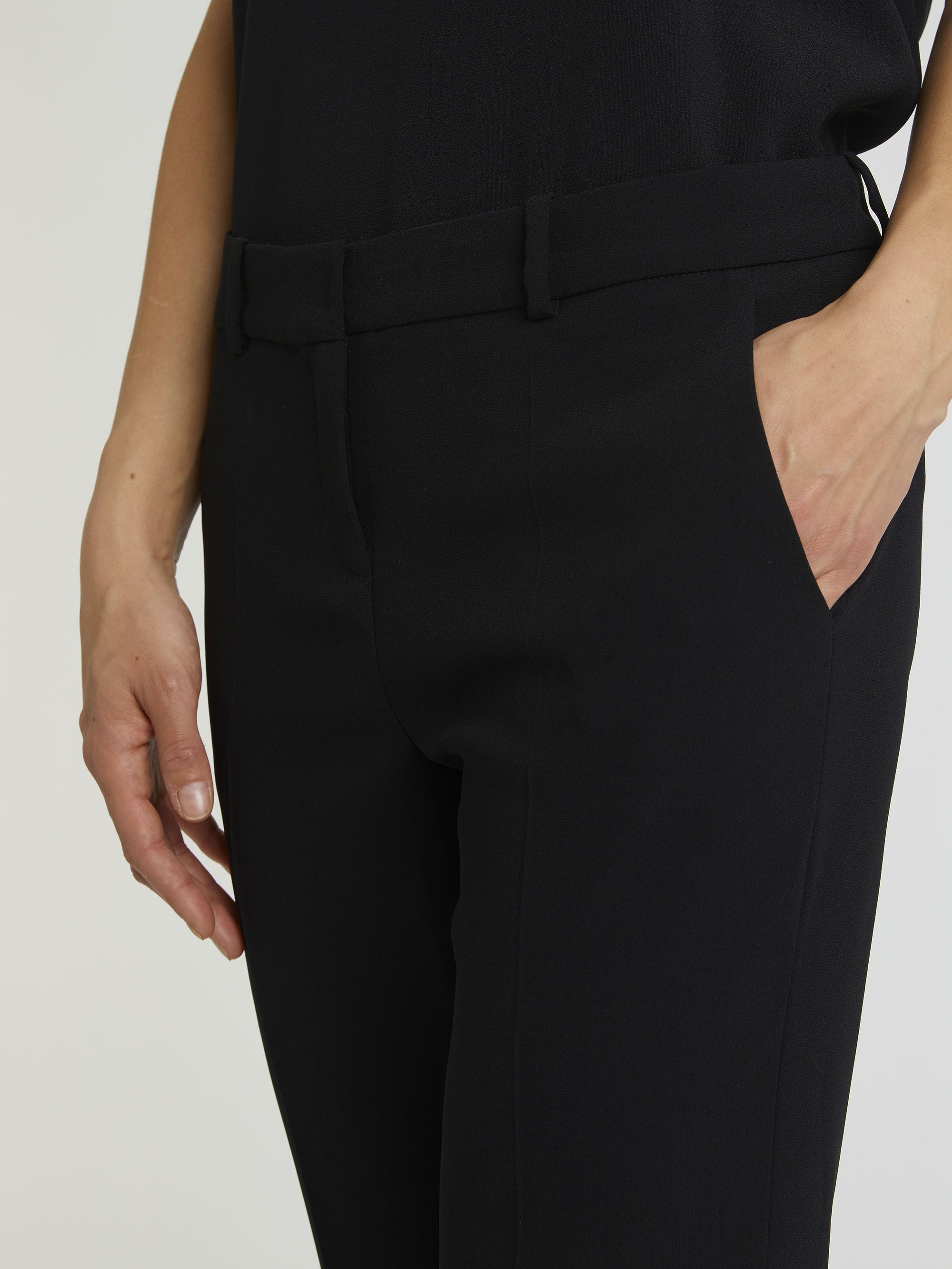 NOIR PANTALON
