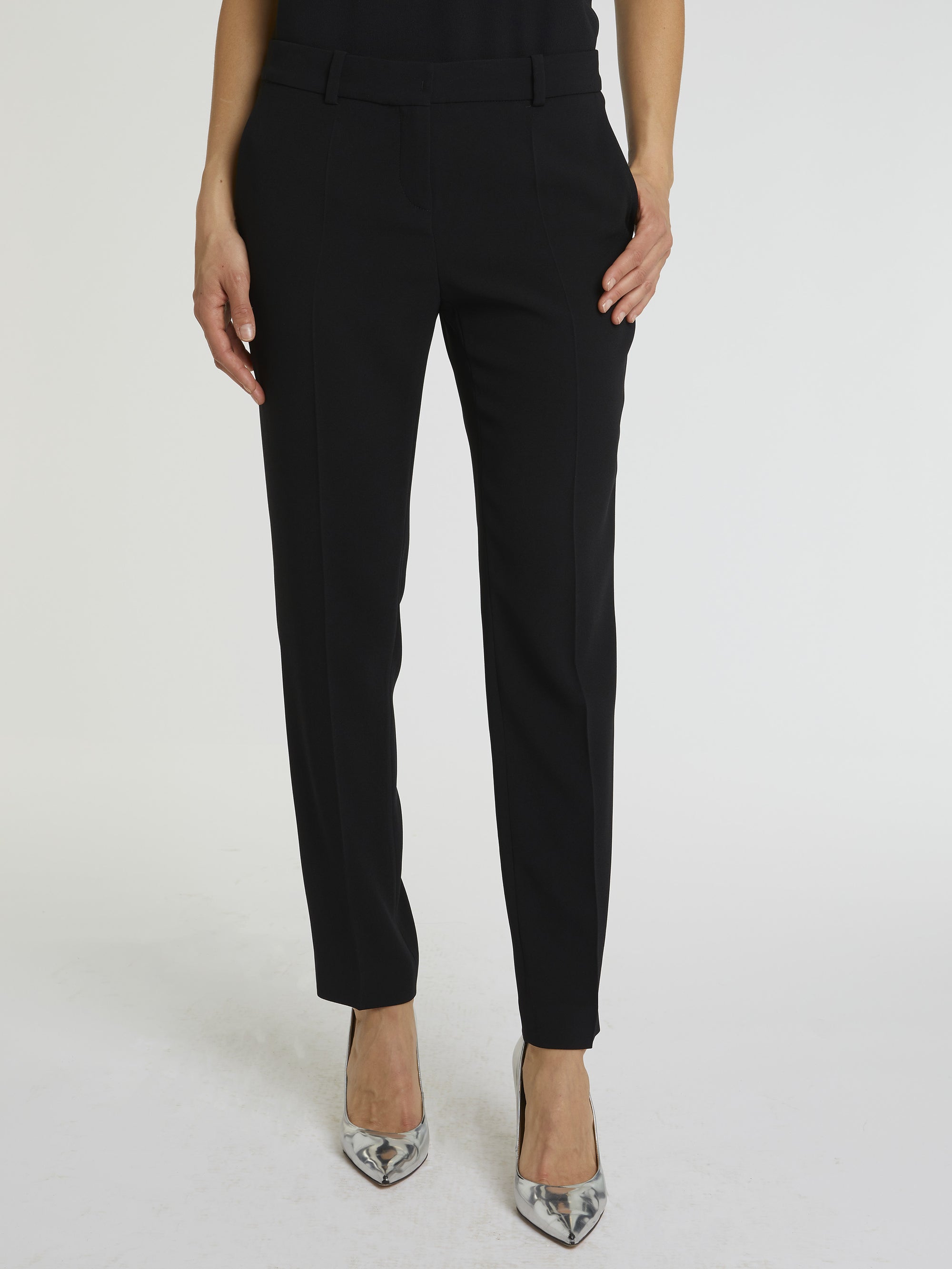 NOIR PANTALON