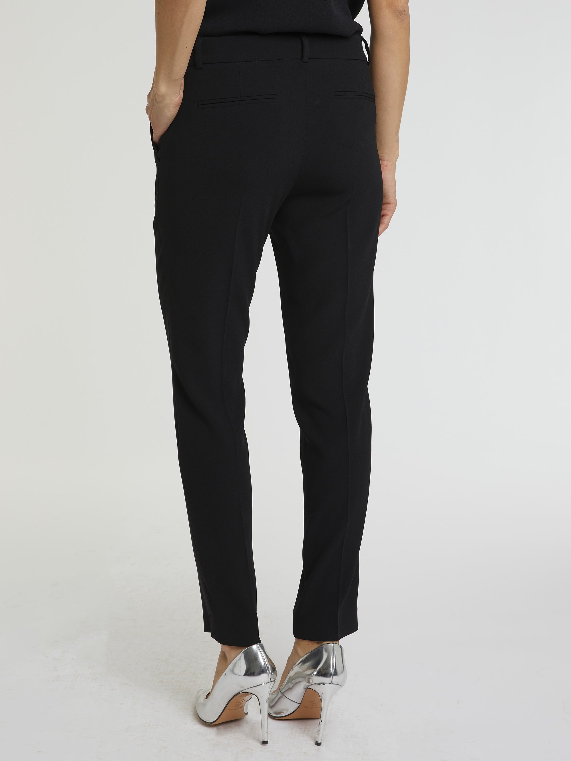 NOIR PANTALON