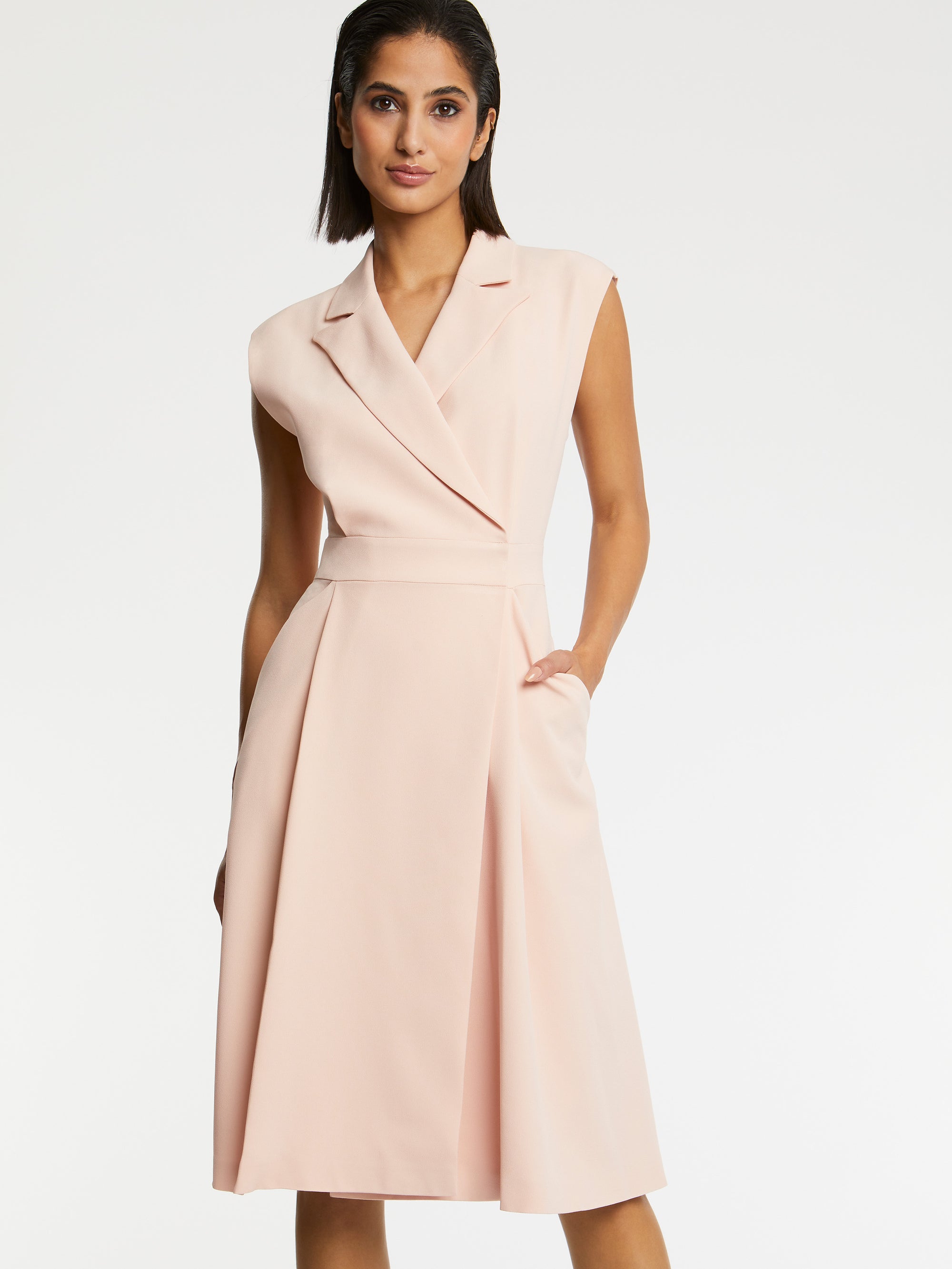 DRAGEE ROBE