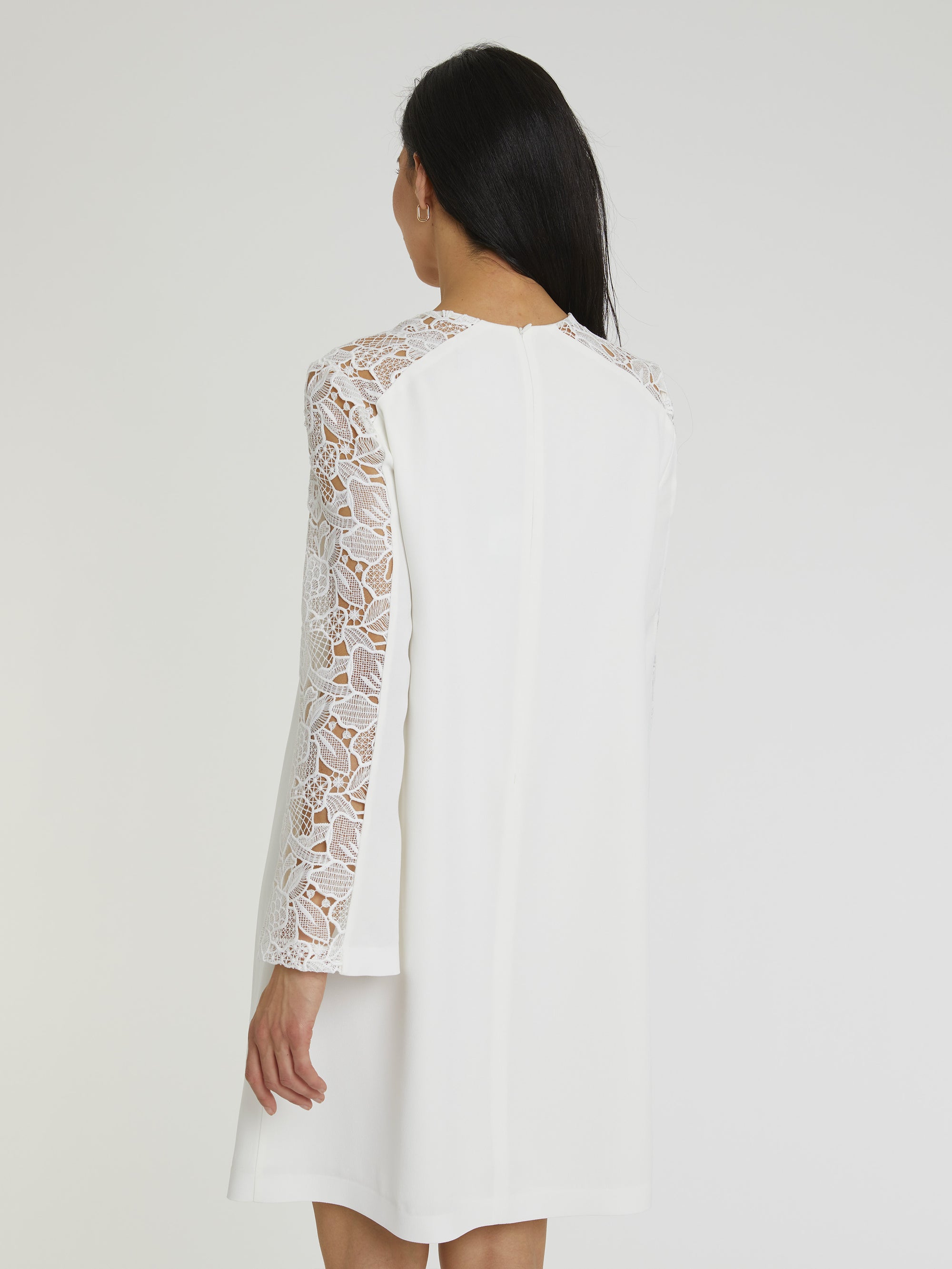 Robe satinée à manches longues - Blanc cassé