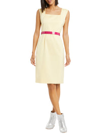 Robe courte ceinturée sans manches - Jaune