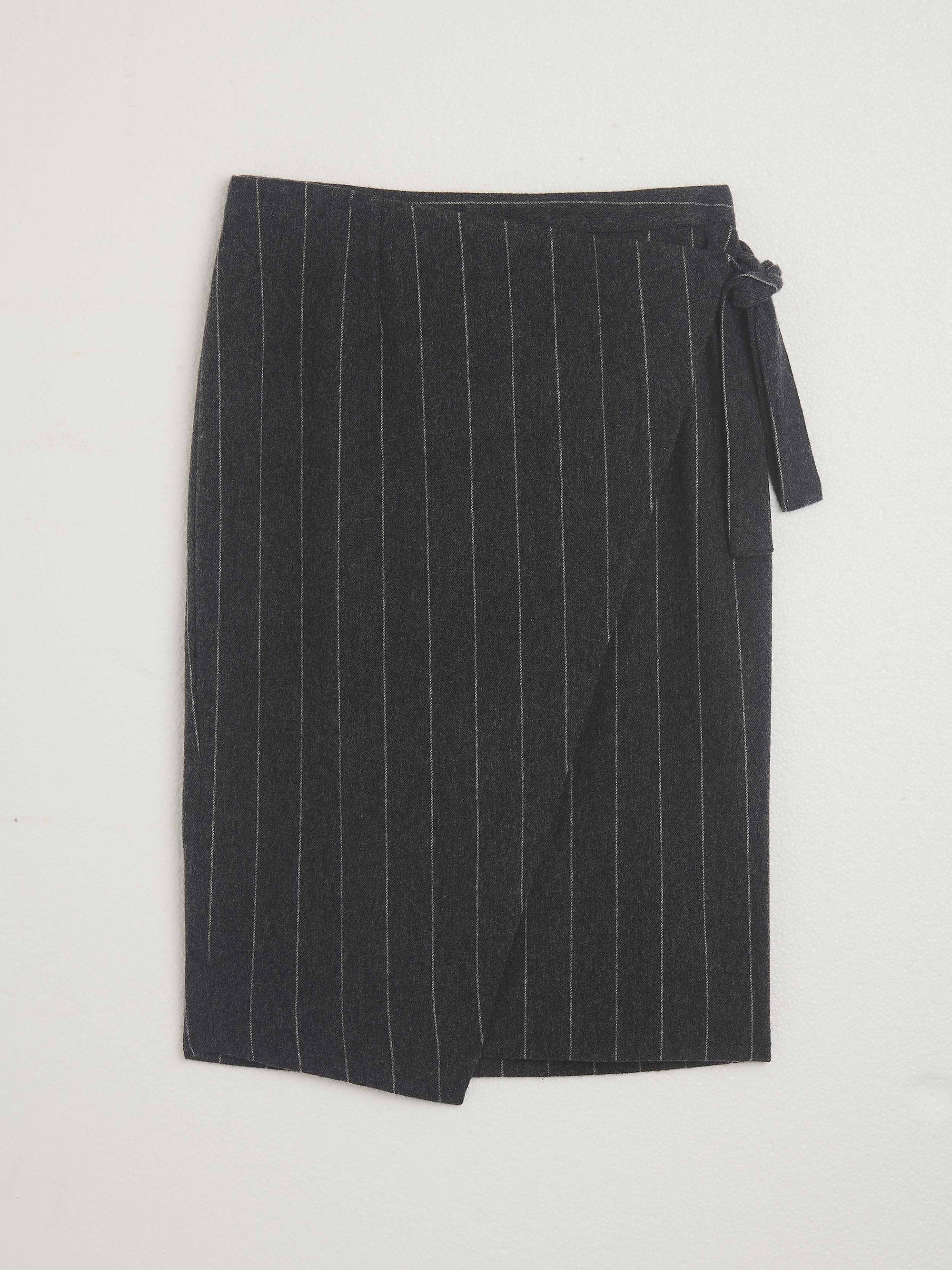 Buttoned skirt in wool - Anthracite