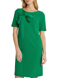 Short-sleeved trapeze dress - Emerald green