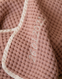 Peignoir enfant en coton nid d'abeille - Vieux Rose