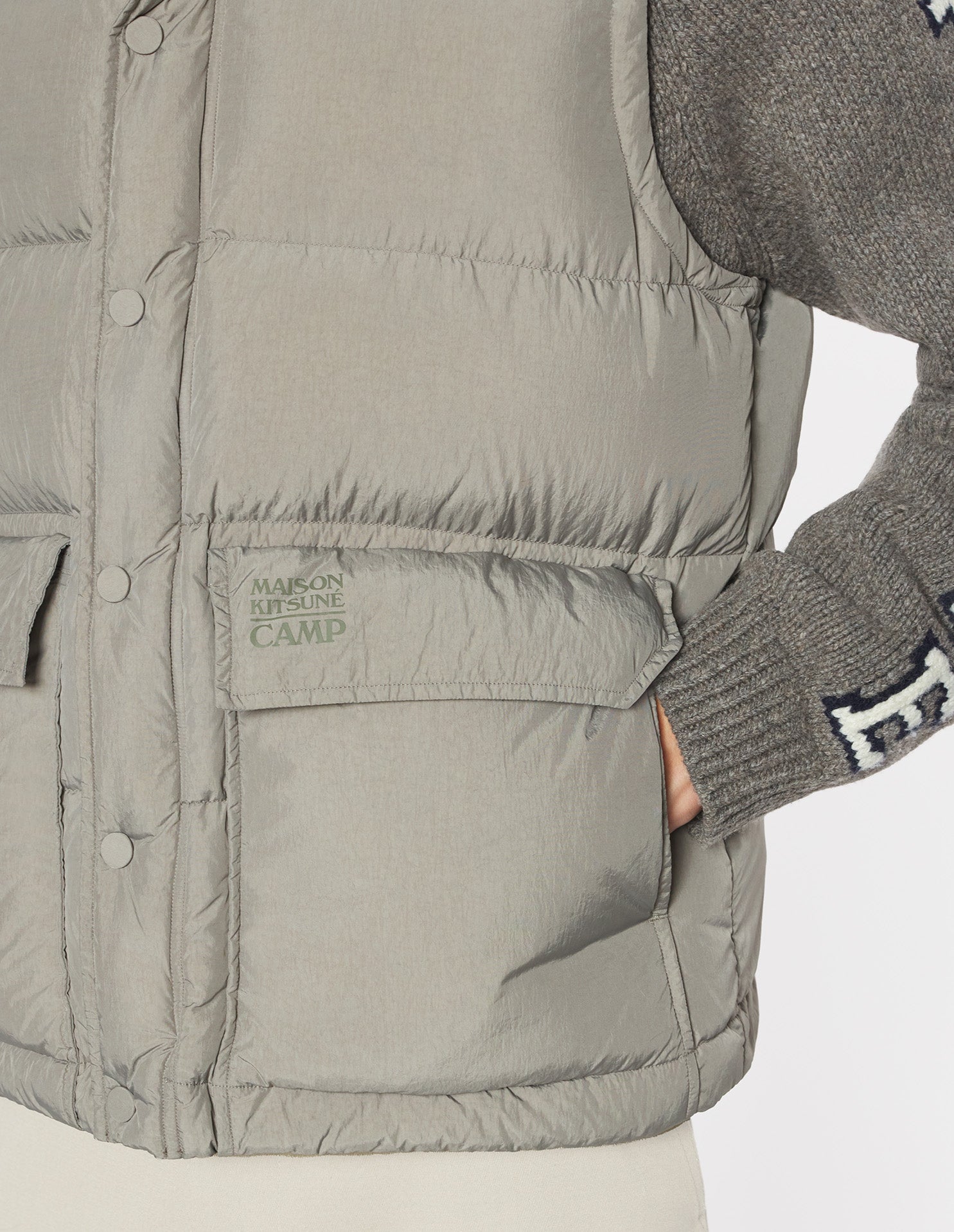 Sleeveless Puffer - Fallen Rock