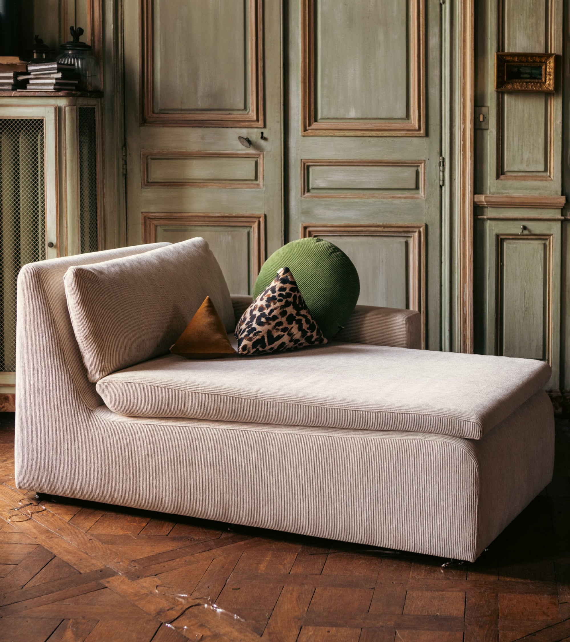 Aldo straight corduroy chaise longue - White