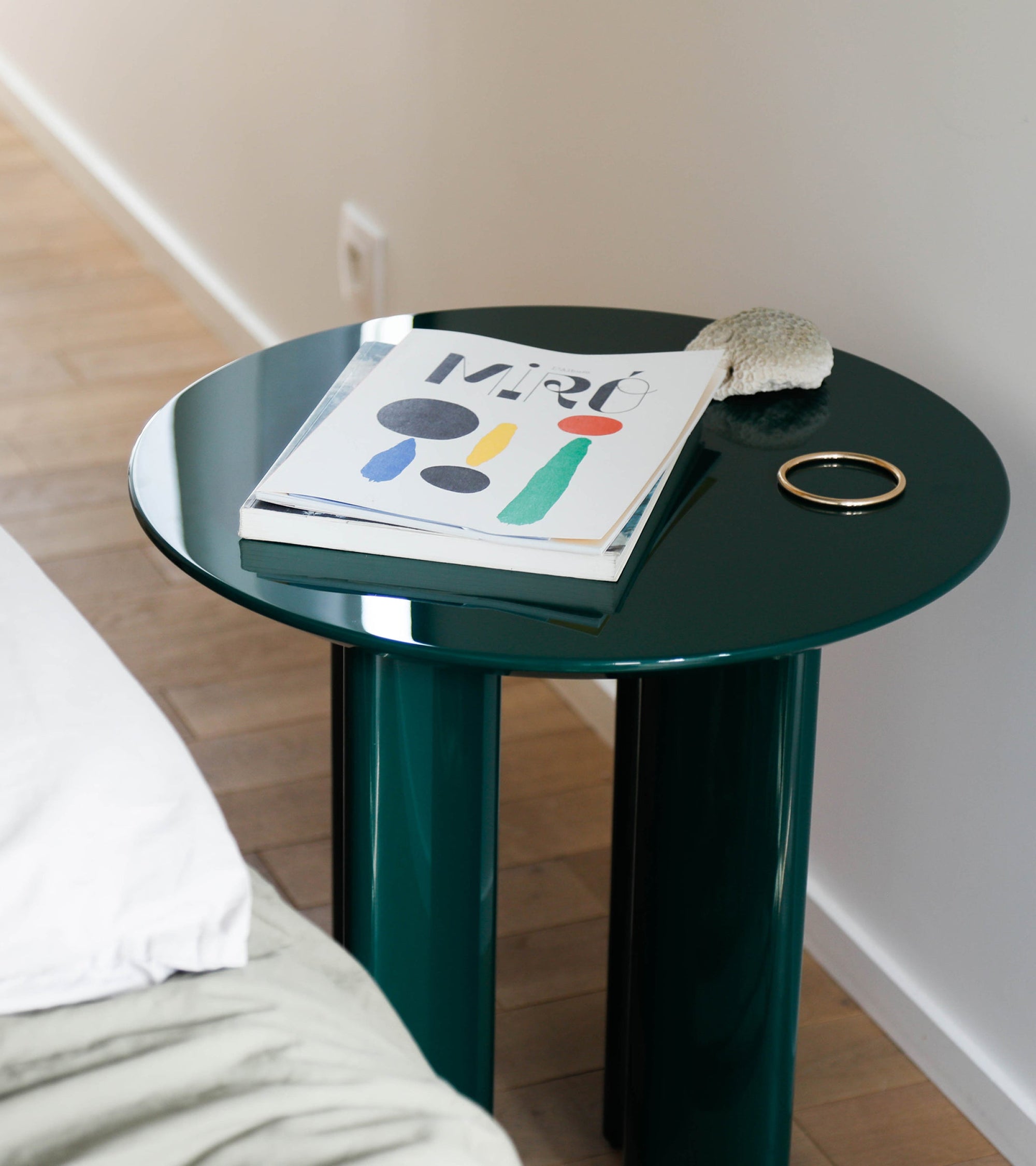 Table d'appoint Carlotta en bois - Vert