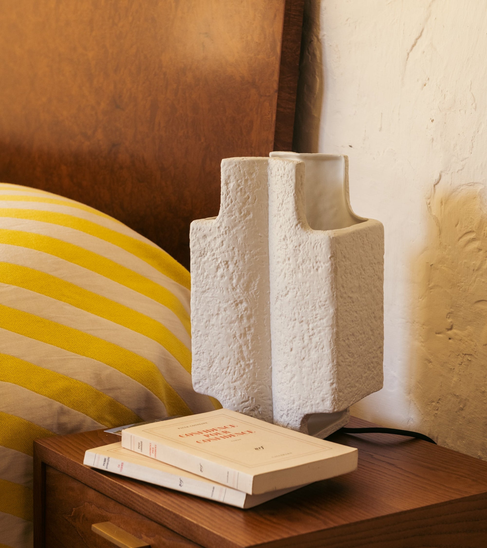 Lampe à poser Mano en terre cuite - Blanc