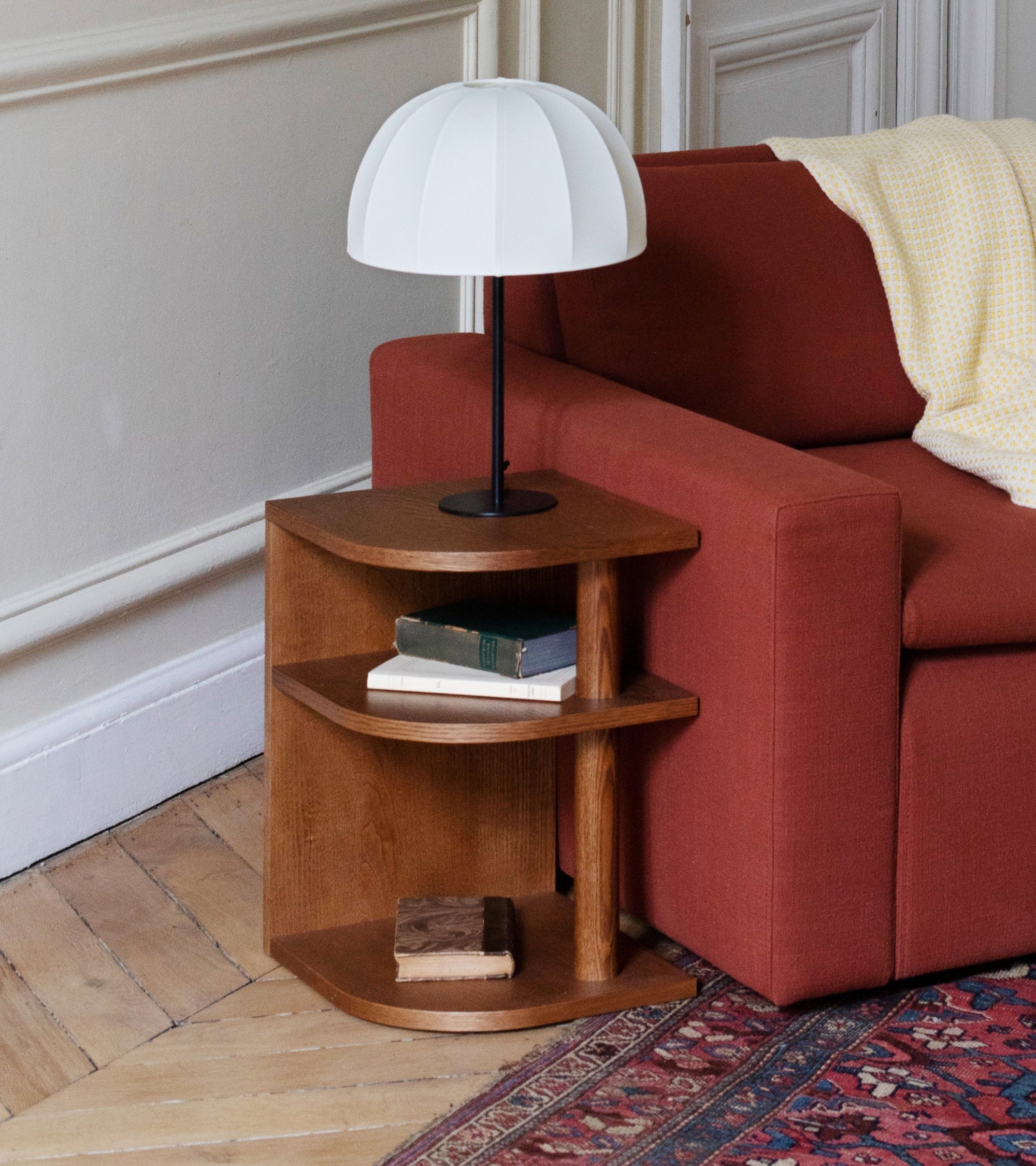 Table d'appoint Opera côté droit en bois - Iroko