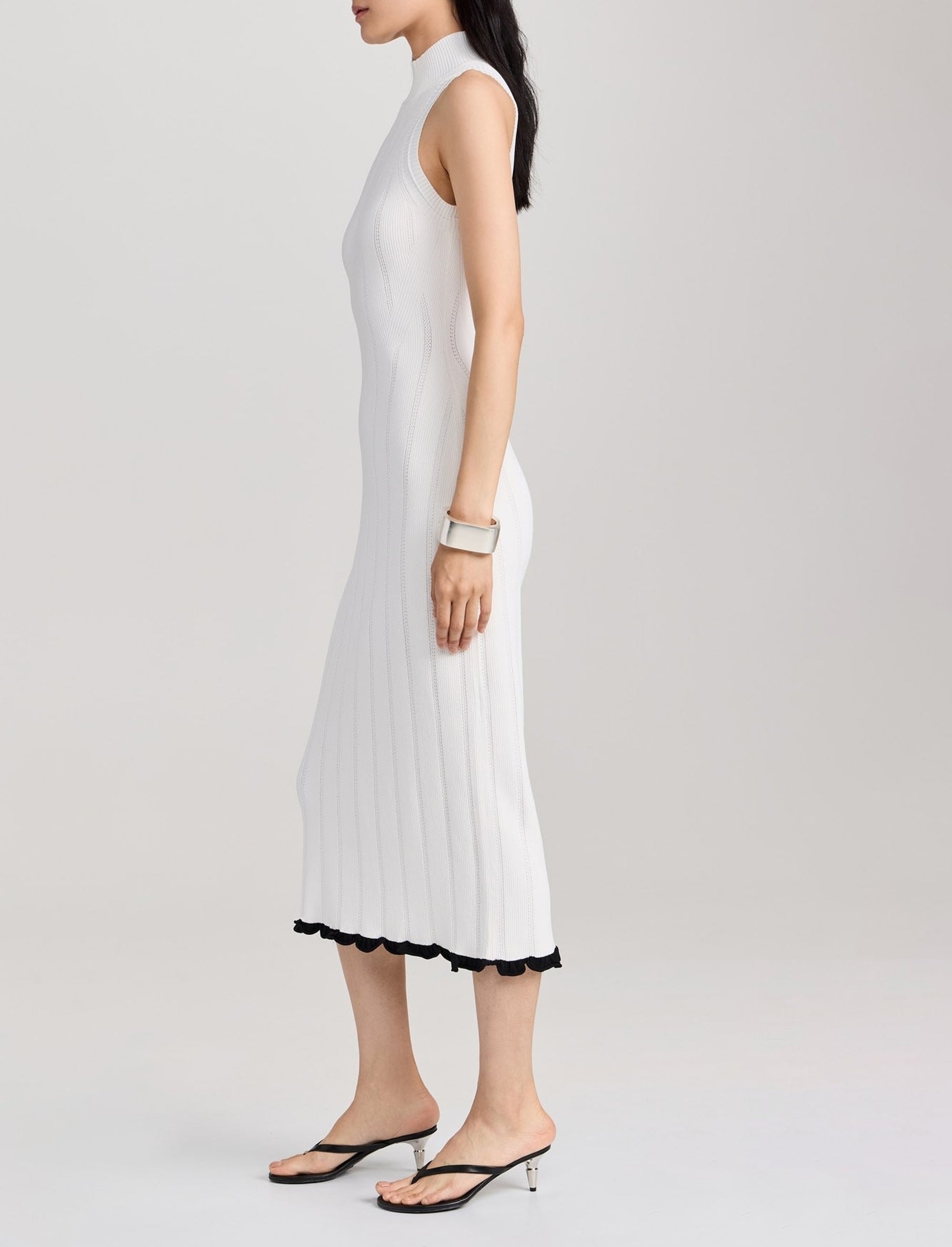 Robe en tricot Kim en côtes pointelle compactes - Off White