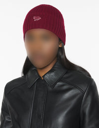 Wool hat with embroidered badge - Red Brown