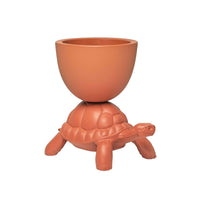 Turtle Carry vase - Terracotta