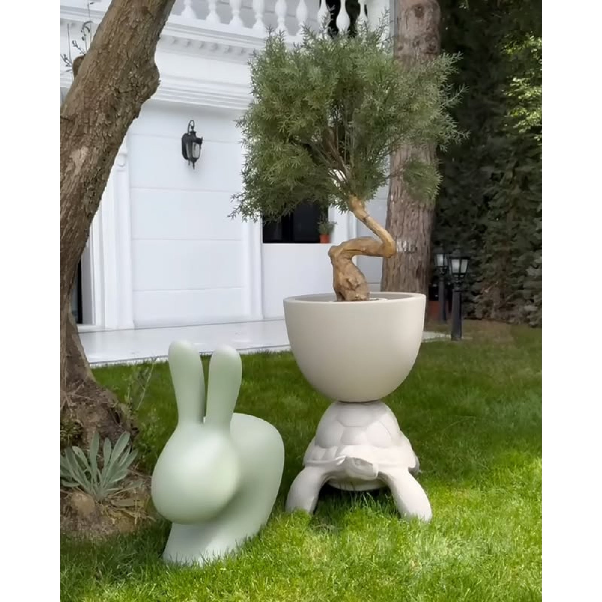 Turtle Carry vase - Terracotta