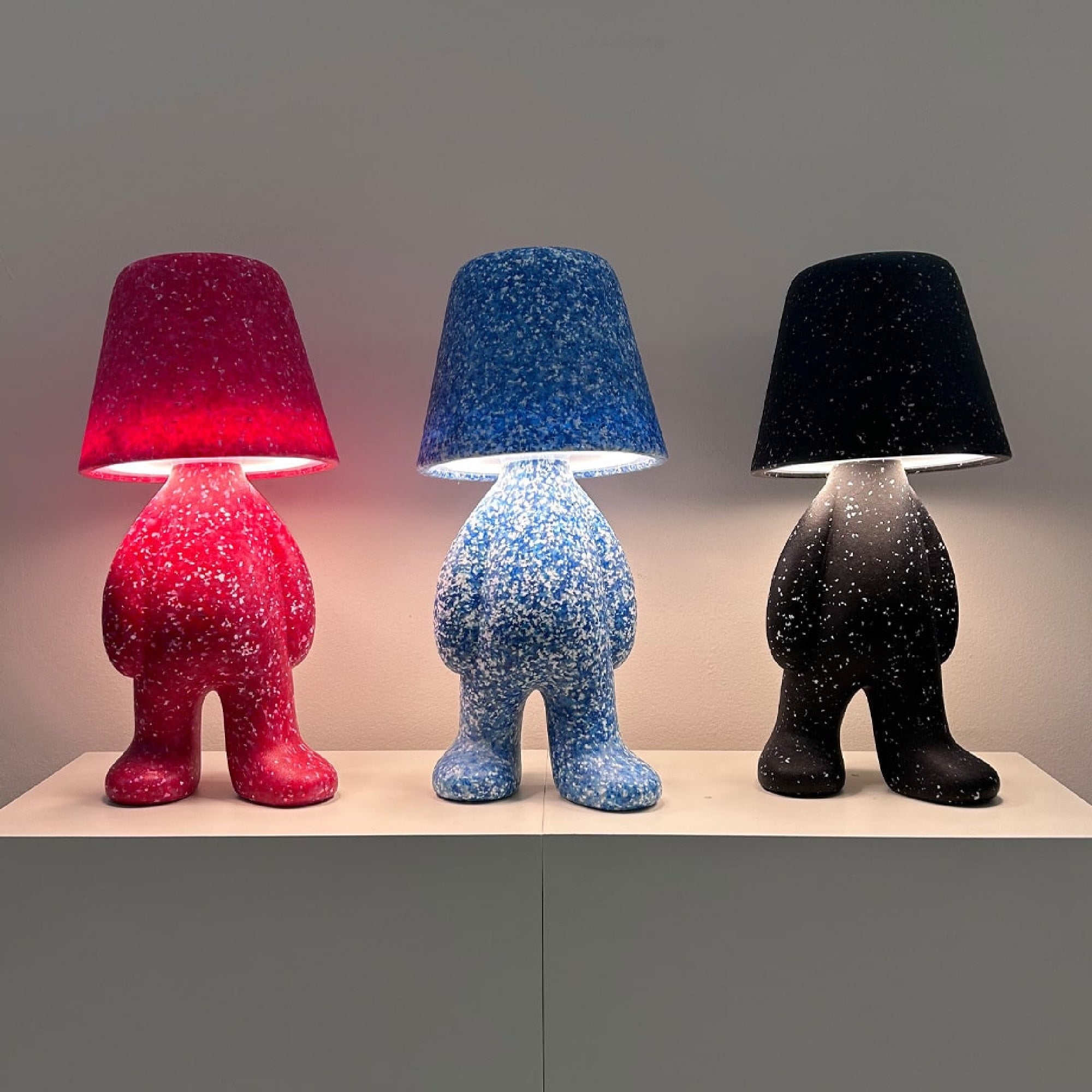 Bigger Brother lamp - Blue Mix