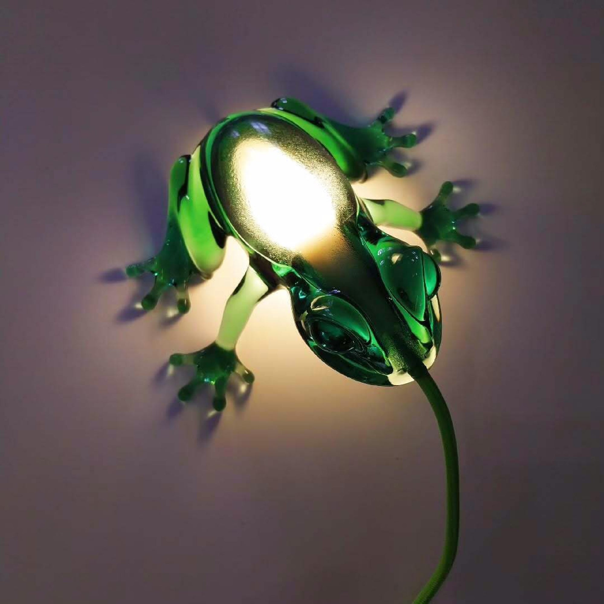 Lampe Hungry Frog - Emerald
