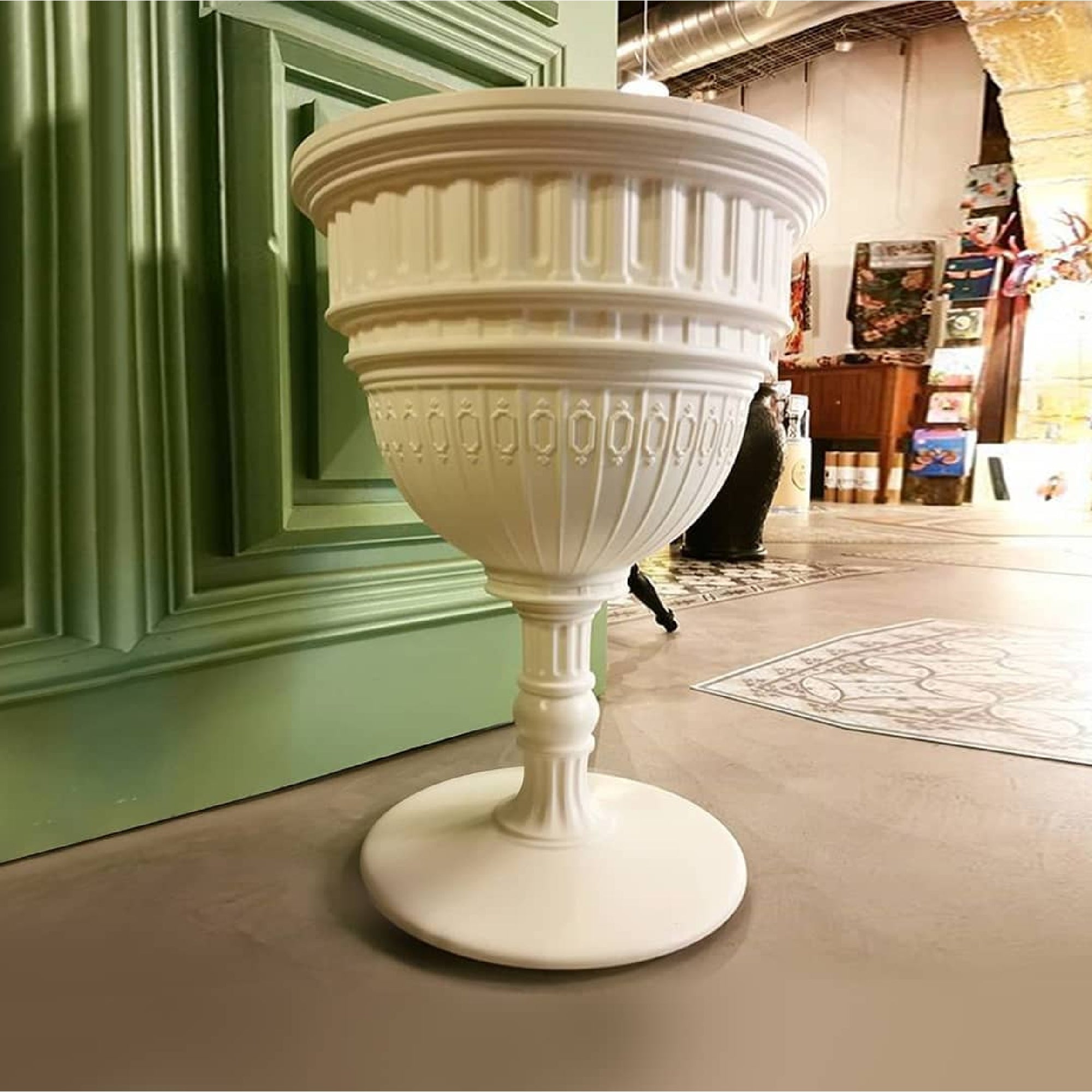 Capitol vase - Red