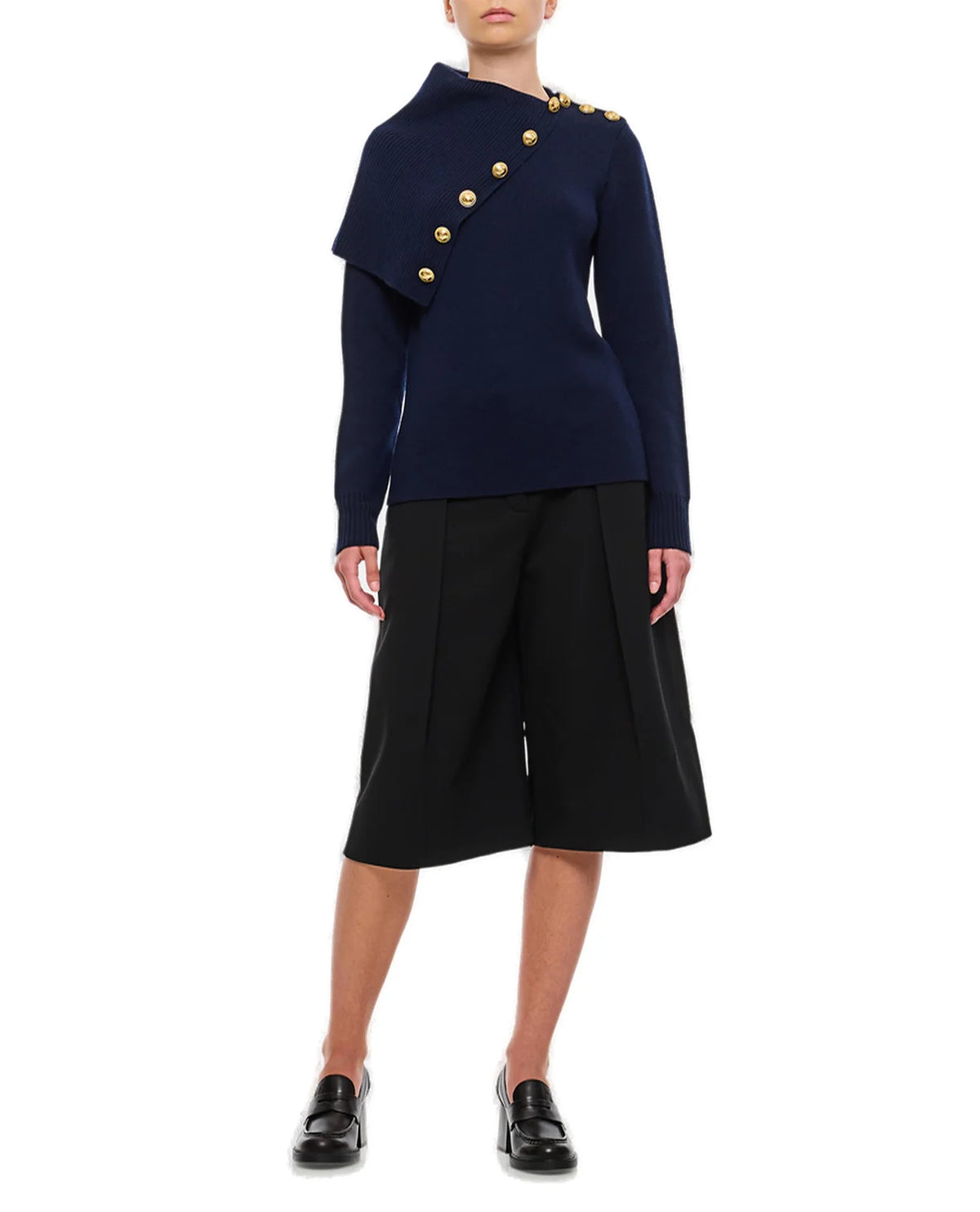 Navy sweater in wool