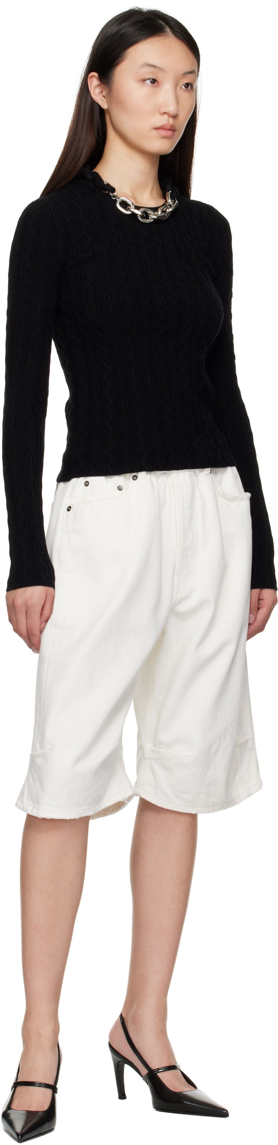 Black sweater in wool