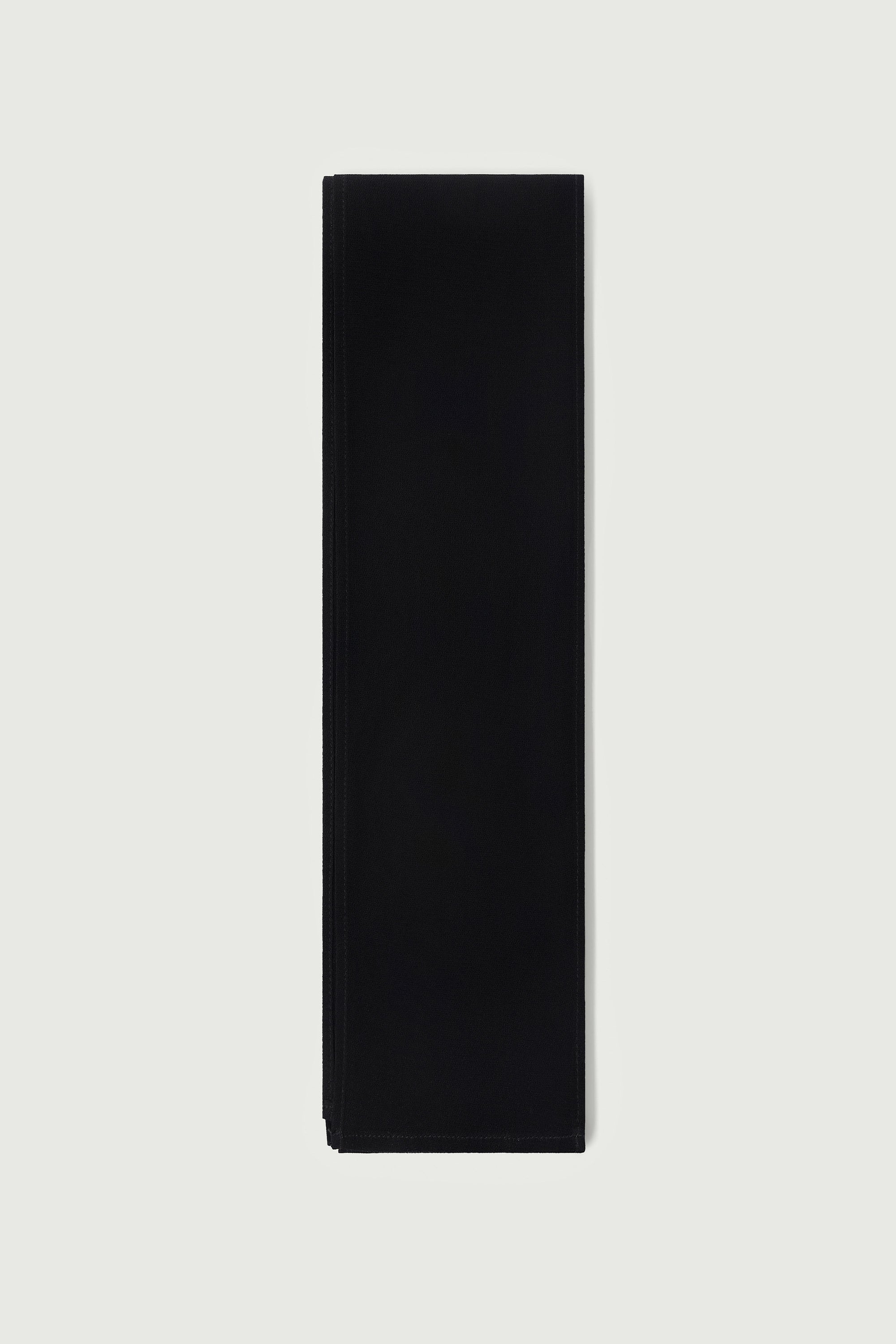 NOIR FOULARD VIK